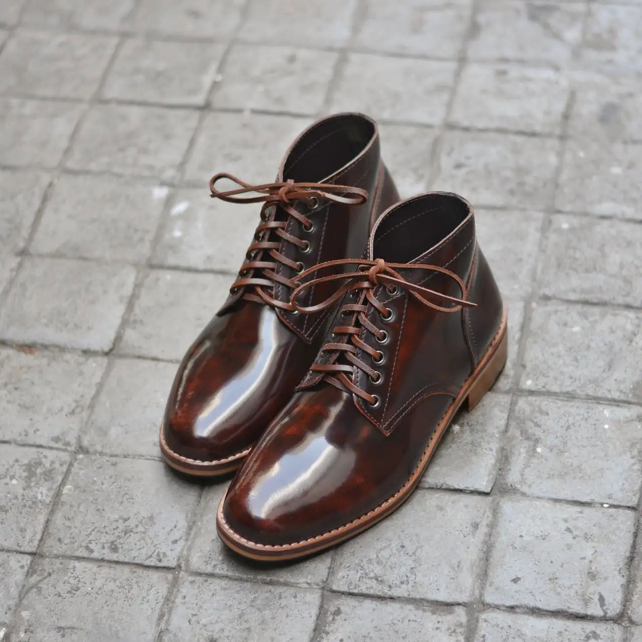 446 Derby Hi-Cut Burgundy Wooden Soles