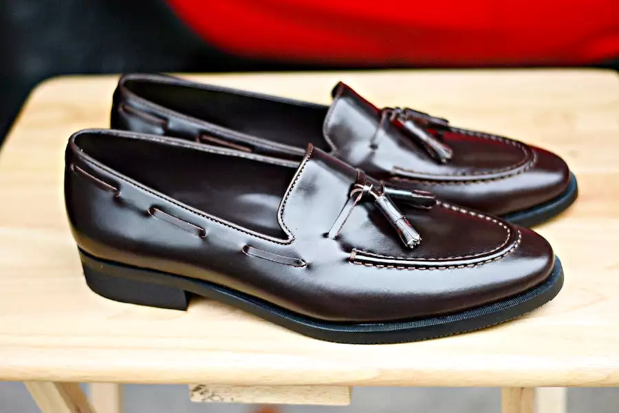 503 Tassel Loafer Dark Brown-Black