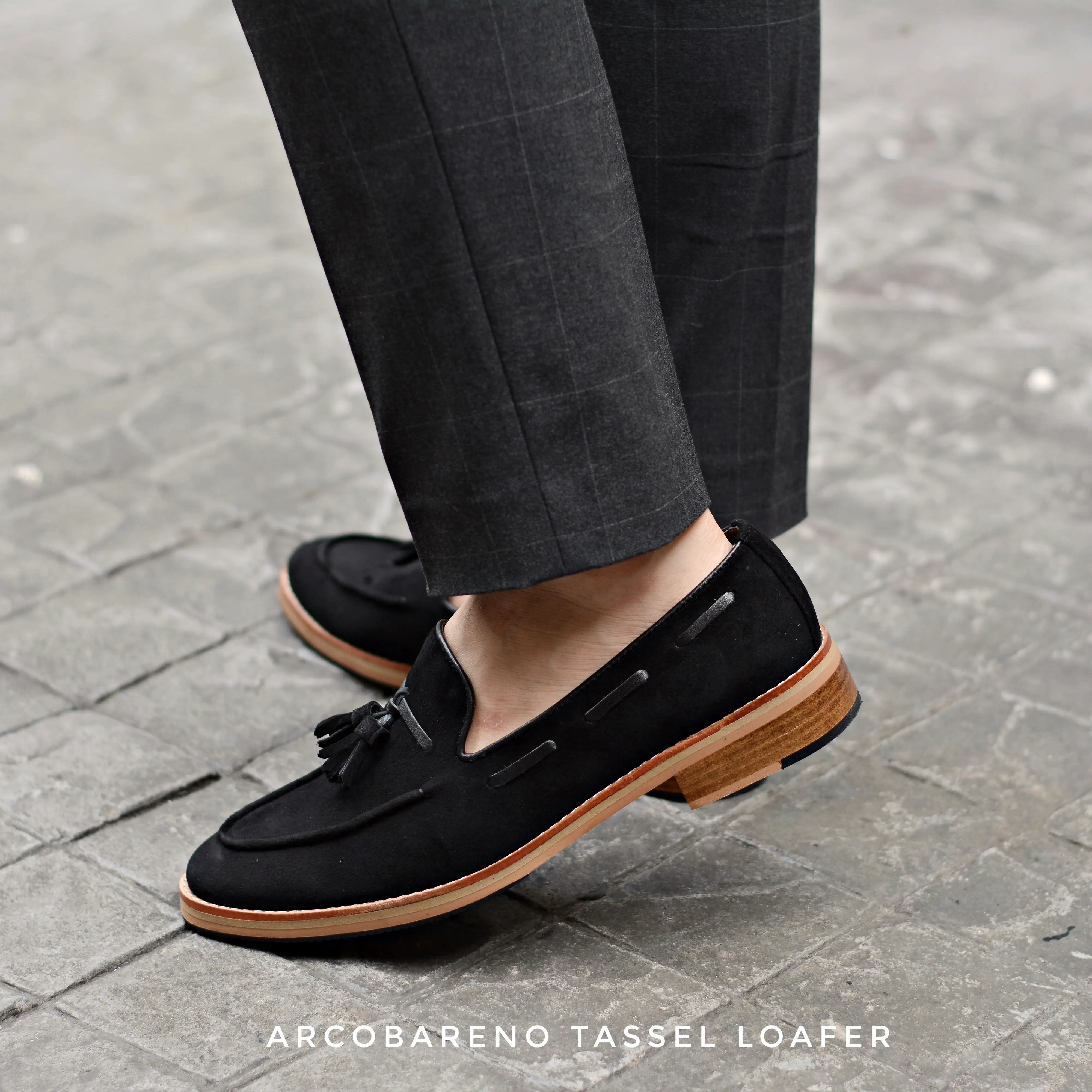 503 Tassel Loafer Suede Black