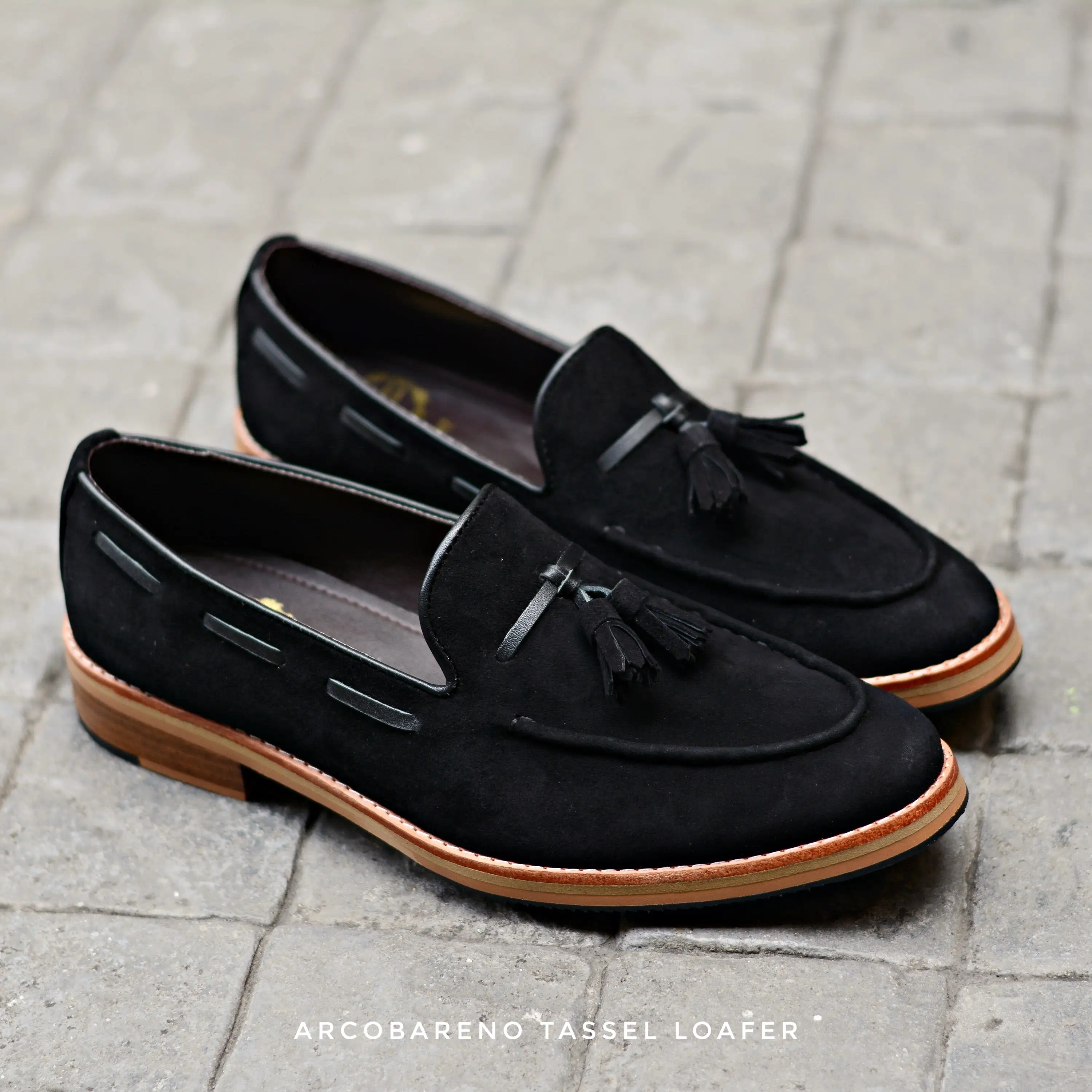 503 Tassel Loafer Suede Black