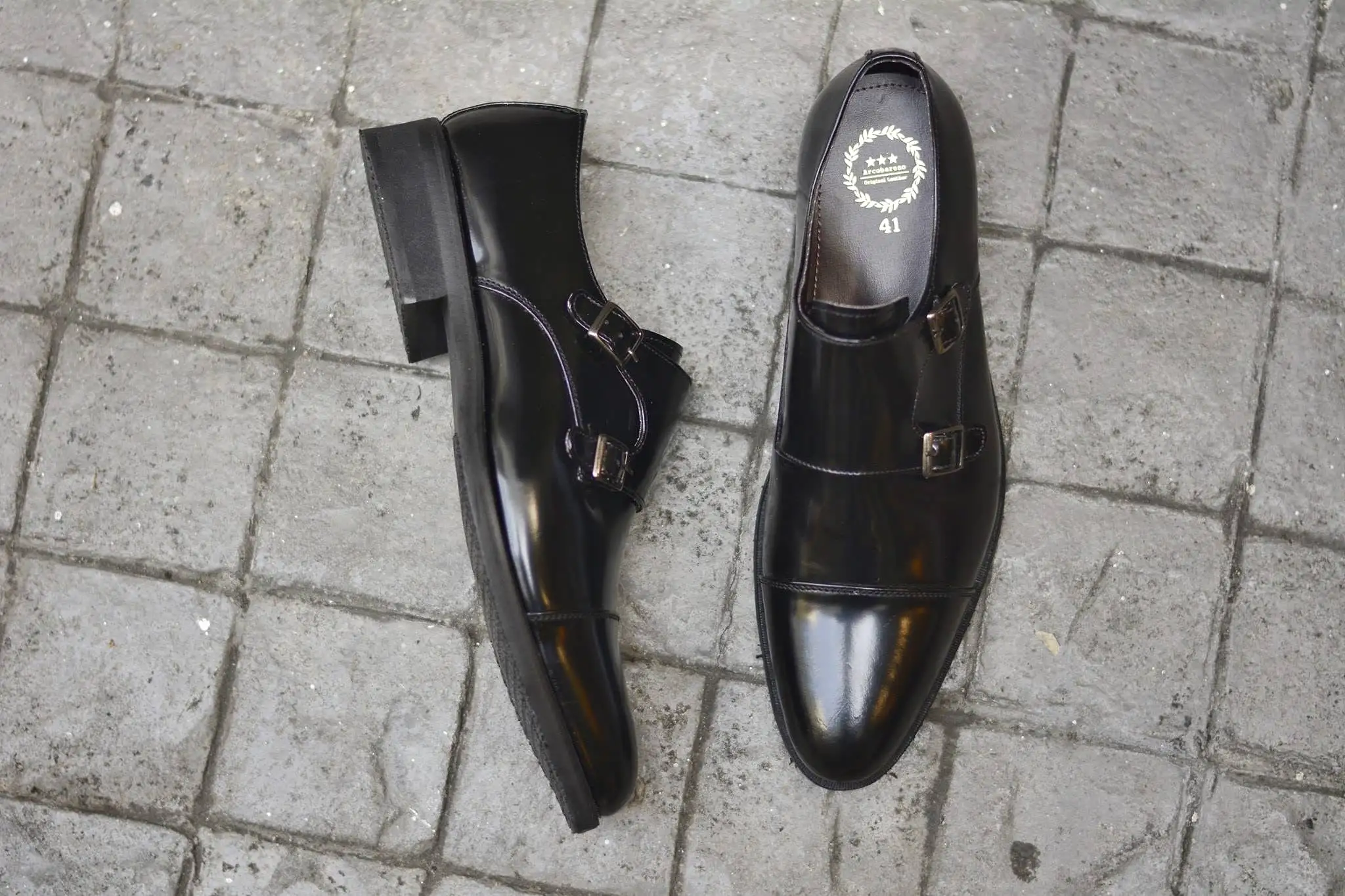 504 New Double Monk Strap Piano Black