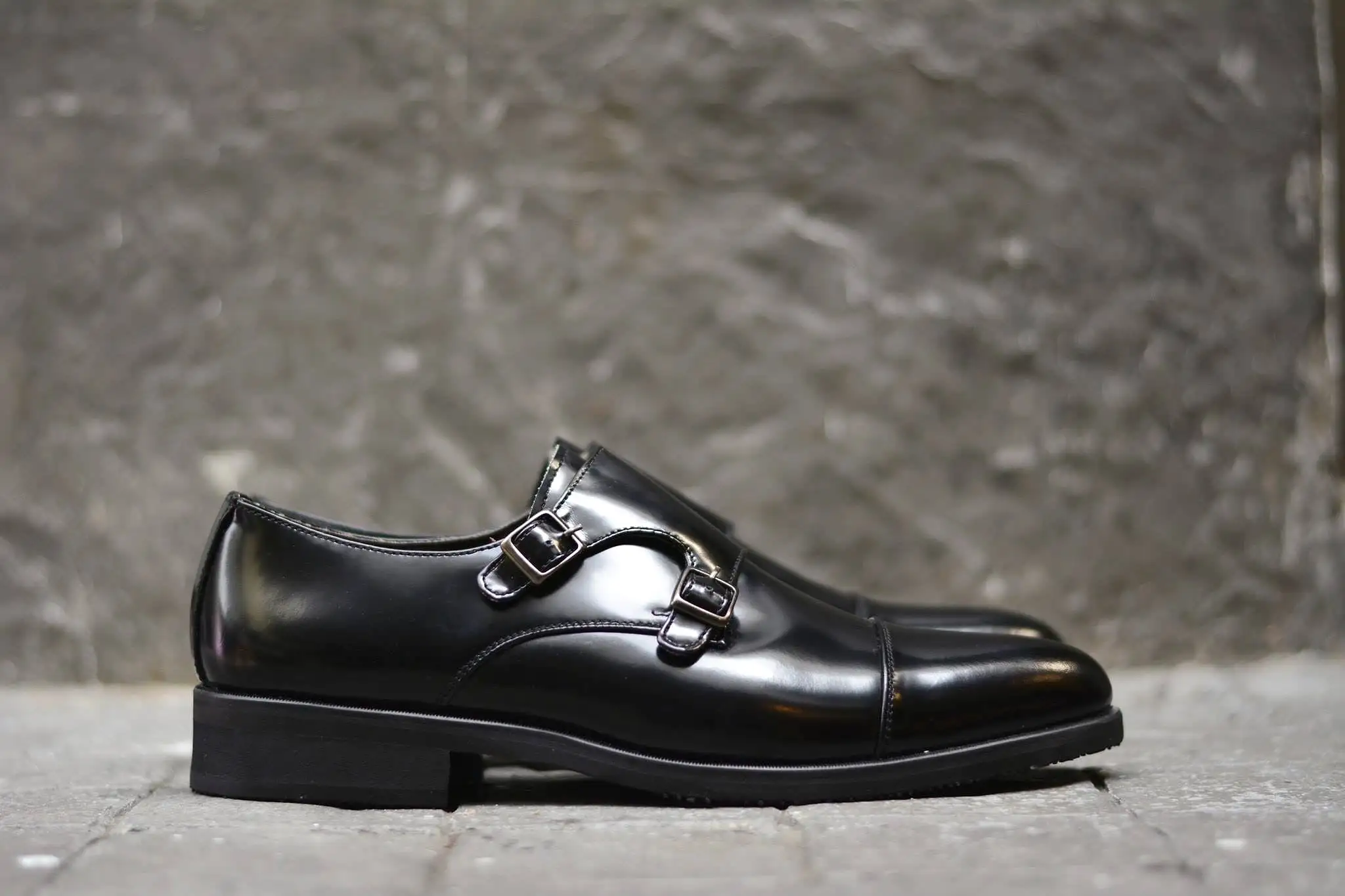 504 New Double Monk Strap Piano Black