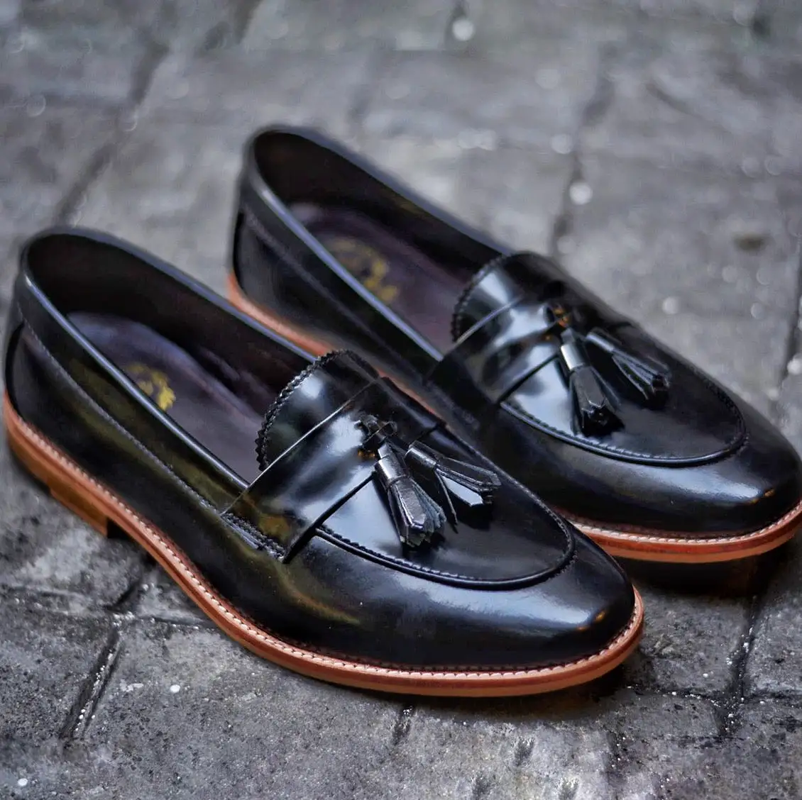 505 Women Tassel Loafer Strap PianoBlack x Wooden Soles