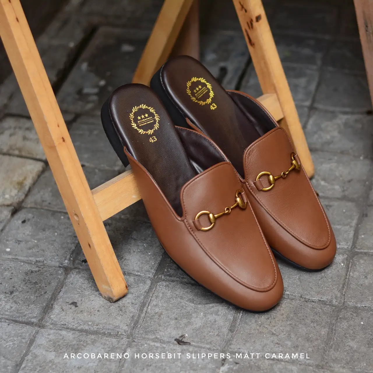 701 Slipper Horsebit Matt Caramel