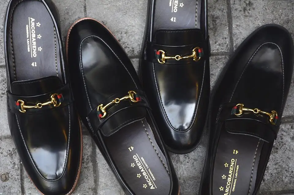 702-2 Horsebit Black Loafer Wooden Sole