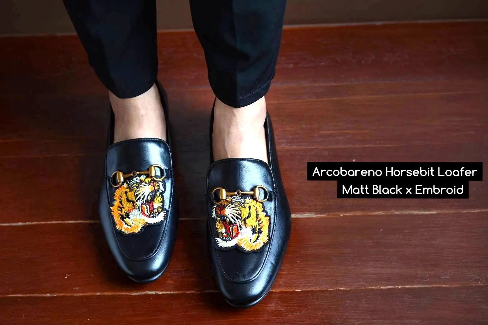 702 2n1 Horsebit Black Loafer Lion Embroid