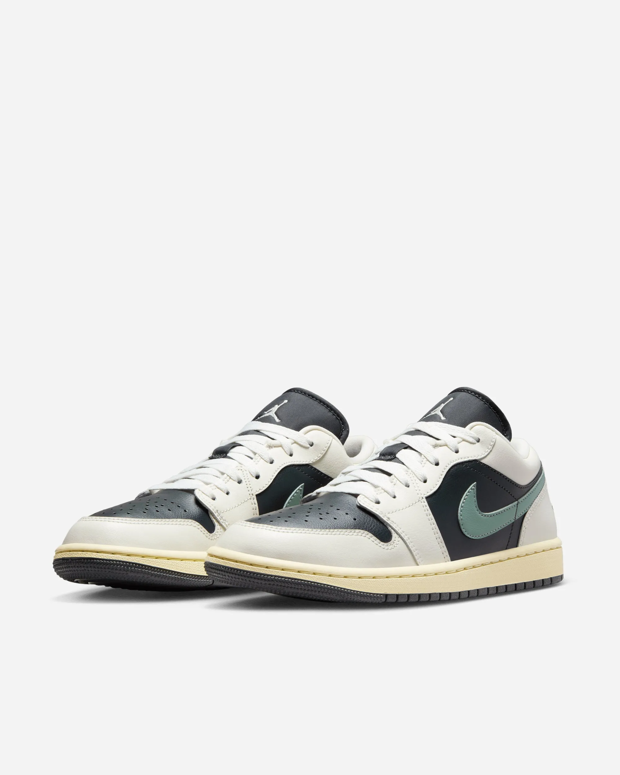 Air Jordan 1 Low 'Jade Smoke'