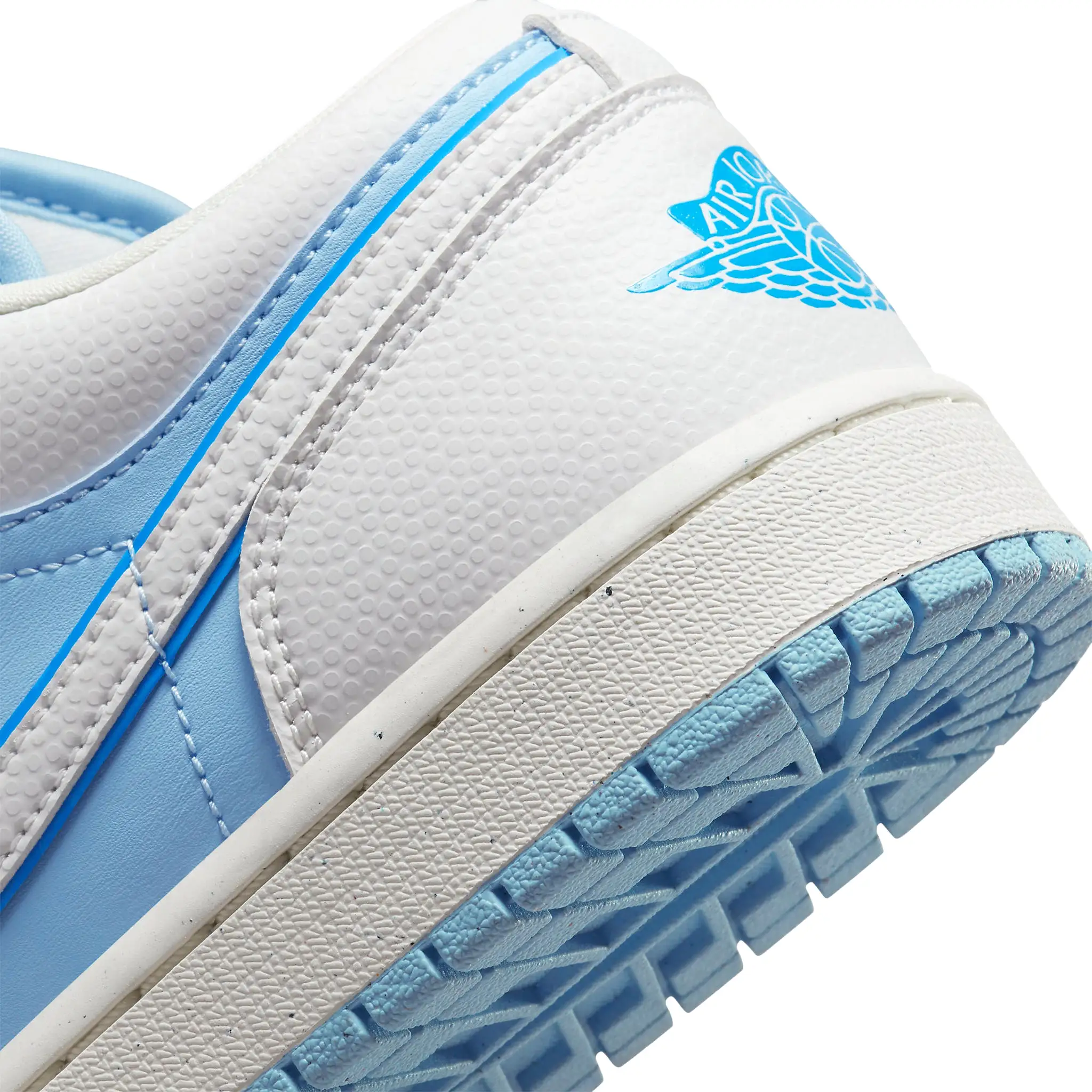 Air Jordan 1 Low SE Reverse Ice Blue (W)