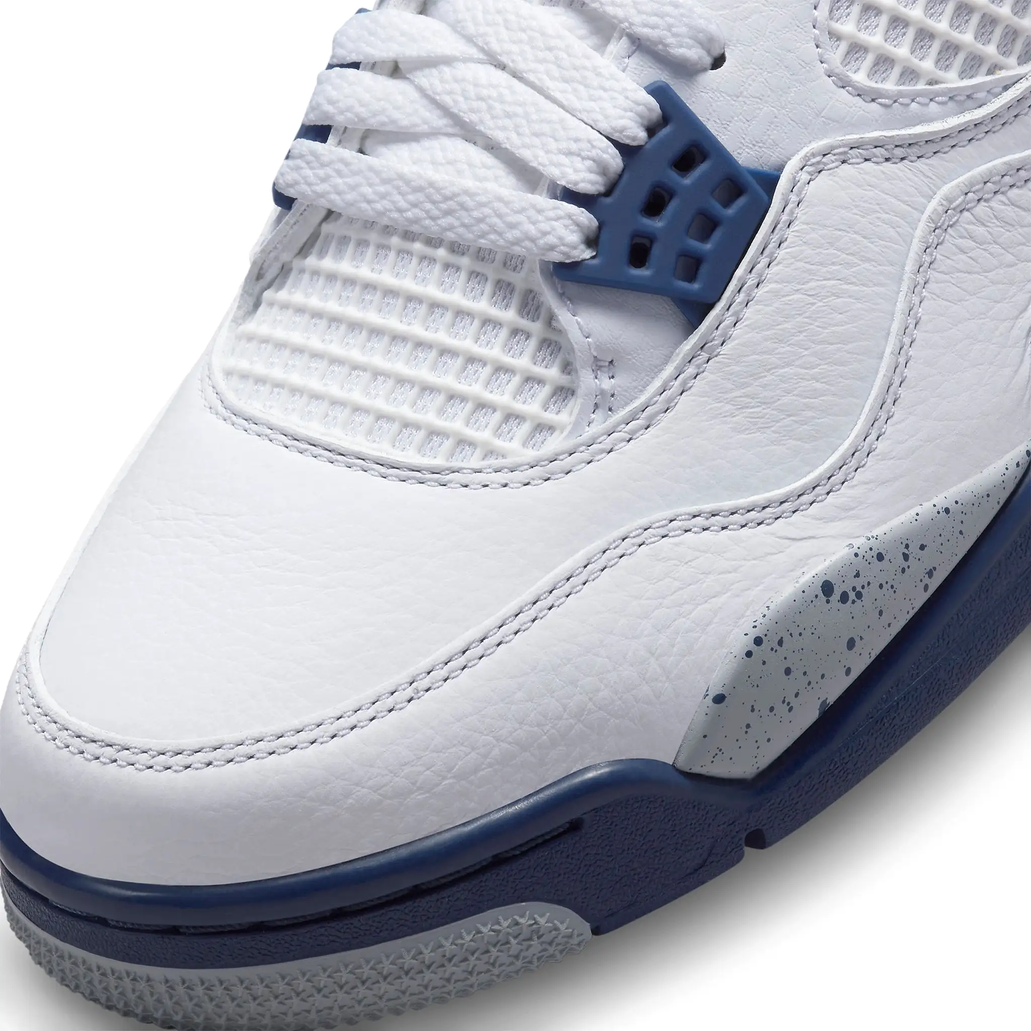 Air Jordan 4 Retro Midnight Navy