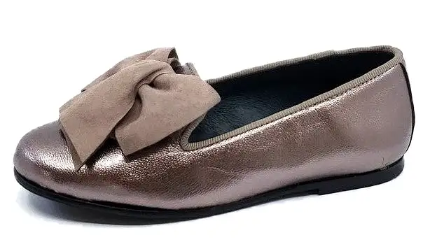 BluBlonc for Girl's Metallic leather Grey Half Bow Slip On