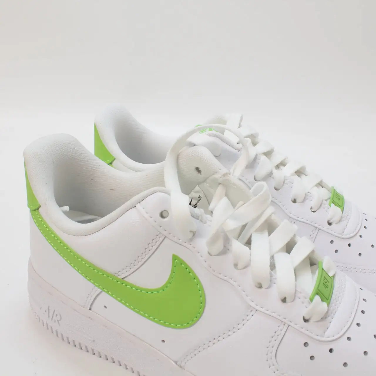 Nike Air Force 1 '07 White Action Green Uk Size 4