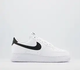 Nike Air Force 1 07 White Black Trainers