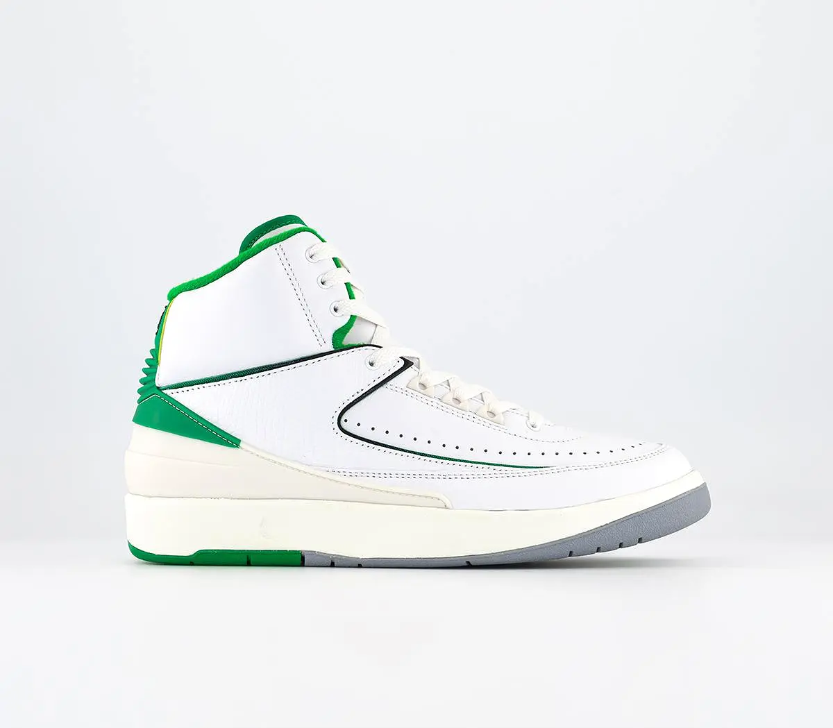 Nike Air Jordan 2 Trainers White Lucky Green Light Grey