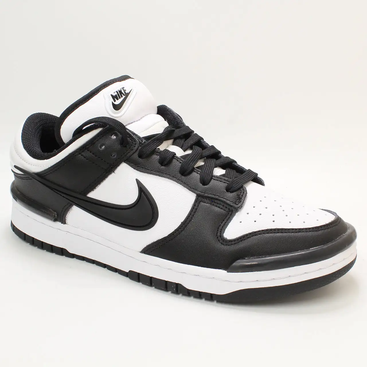 Nike Dunk Low Twist Black White Black Trainers