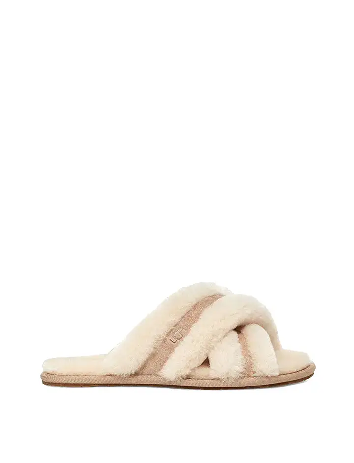 UGG Scuffita Slipper Sand