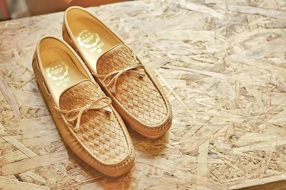 W821 Classic Woven Loafer Matt Beige