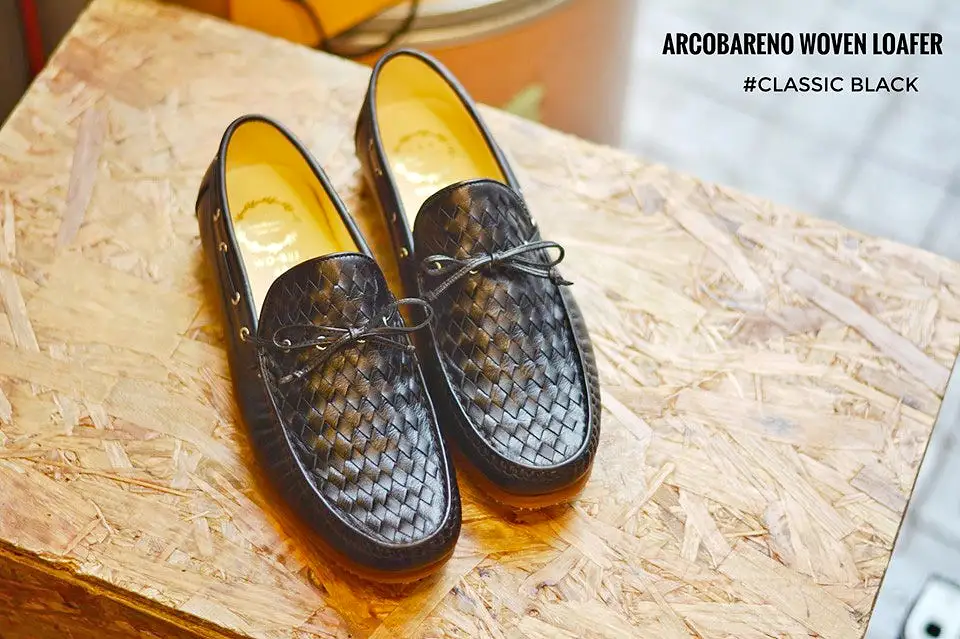 W821 Classic Woven Loafer Matt Black