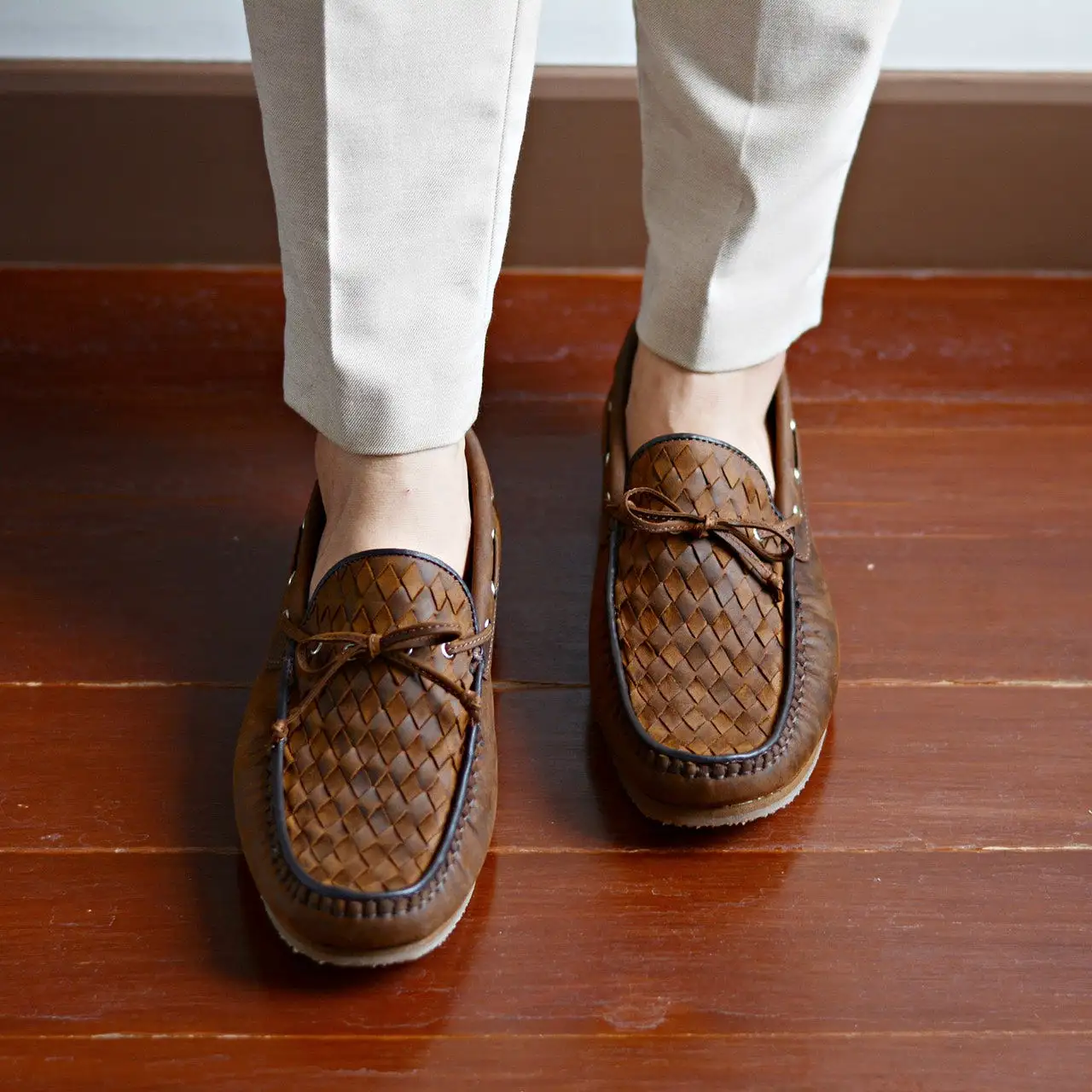 W821 Classic Woven Loafer Nubuck Copper