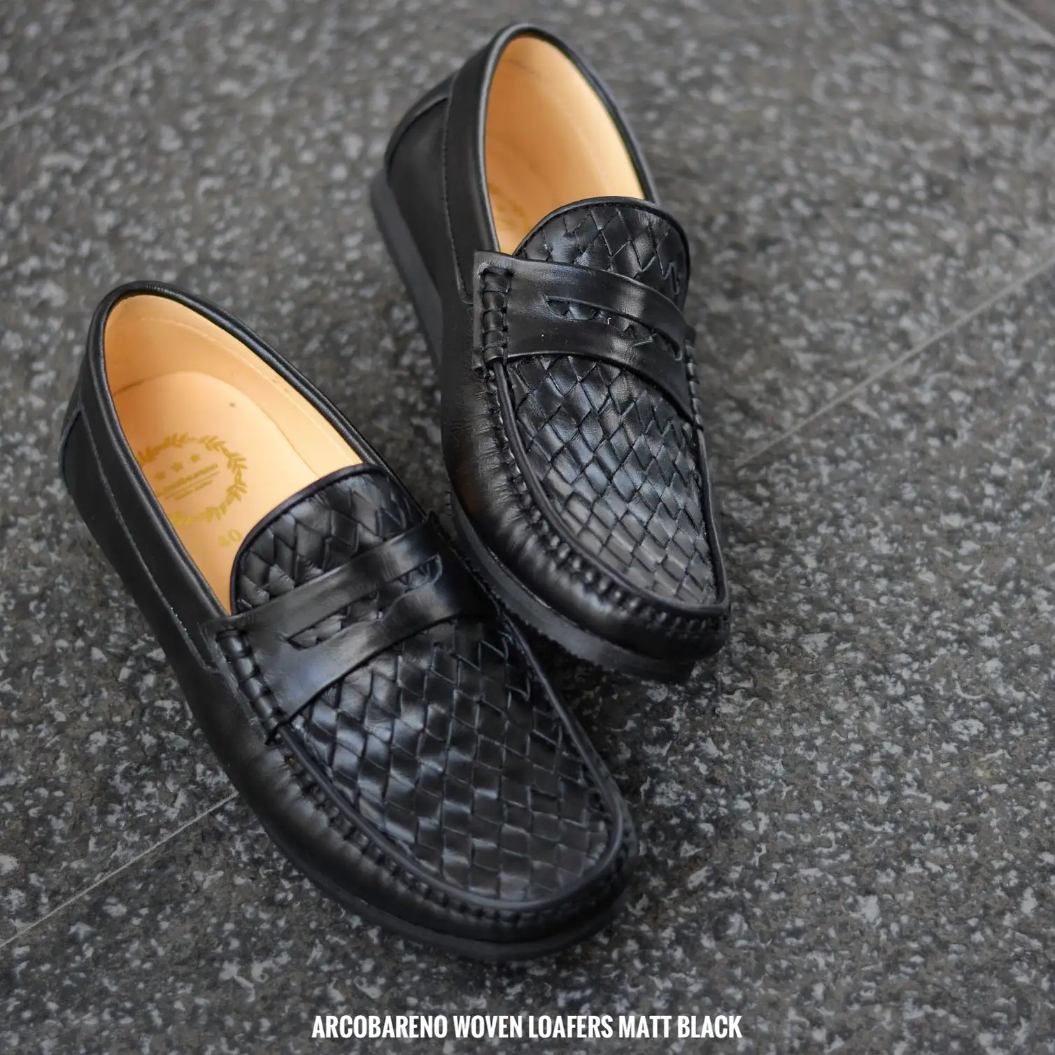 W823 Classic Penny Woven Loafer Matt Black